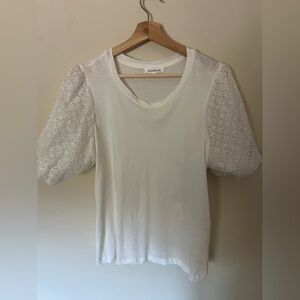 Heartloom White Lace Sleeve Blouse